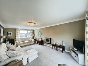 Photo 17- click for photo gallery